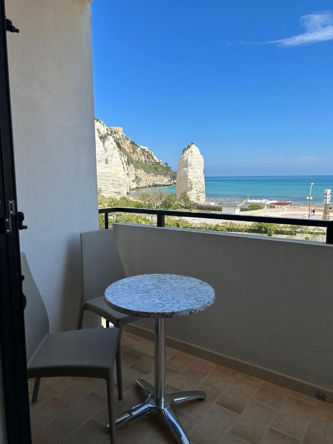 Bikini Hotel Vieste Bagian luar foto