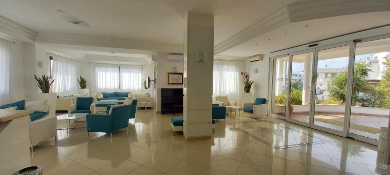 Bikini Hotel Vieste Bagian luar foto