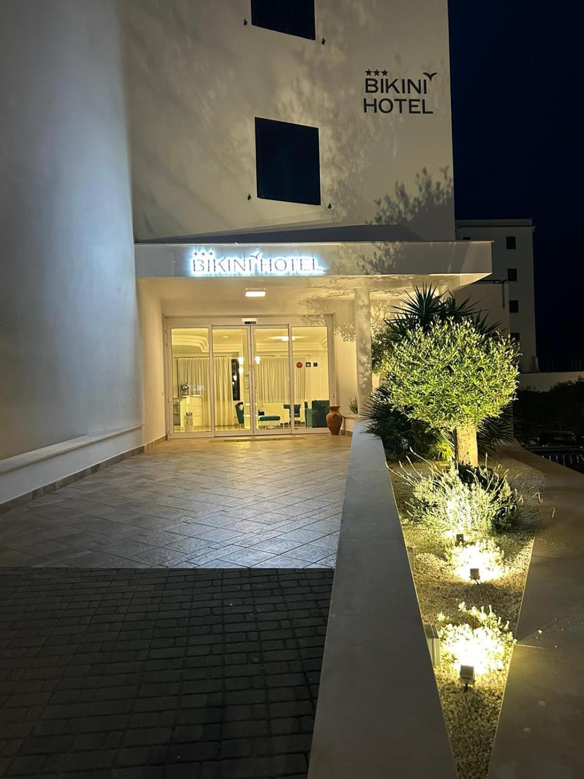 Bikini Hotel Vieste Bagian luar foto
