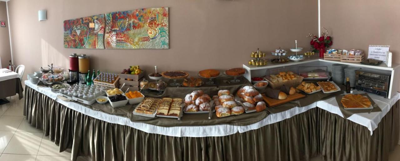 Bikini Hotel Vieste Bagian luar foto